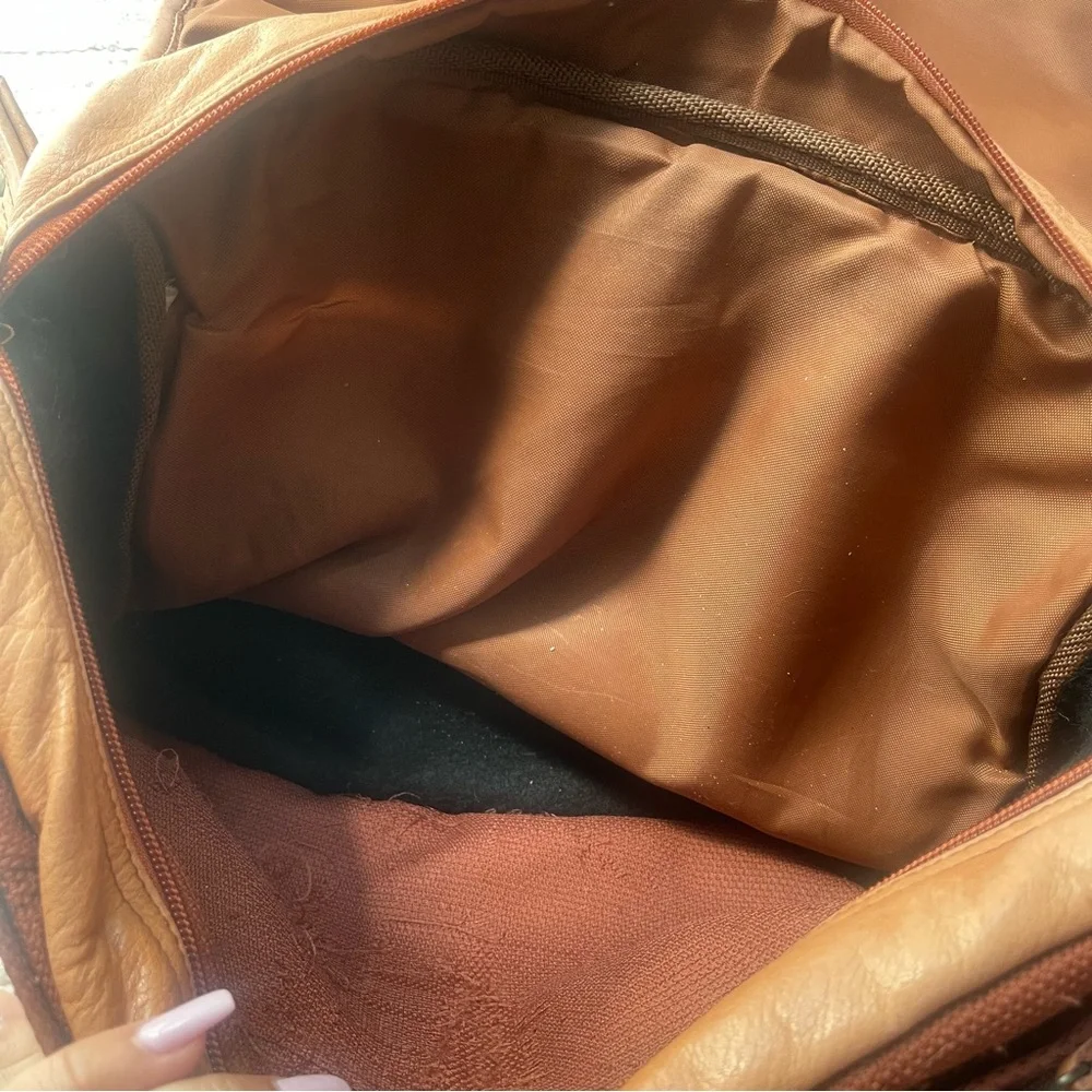Canyon Outback Leather Co. Messenger Bag Expandable